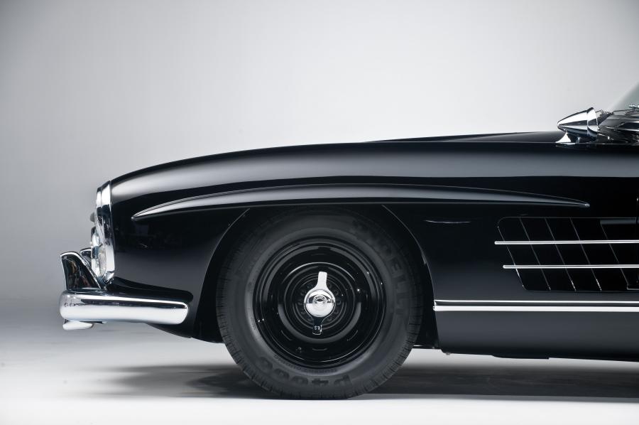  Mercedes-Benz 300 SL Roadster 1960 года  (фото 20 из 60)
